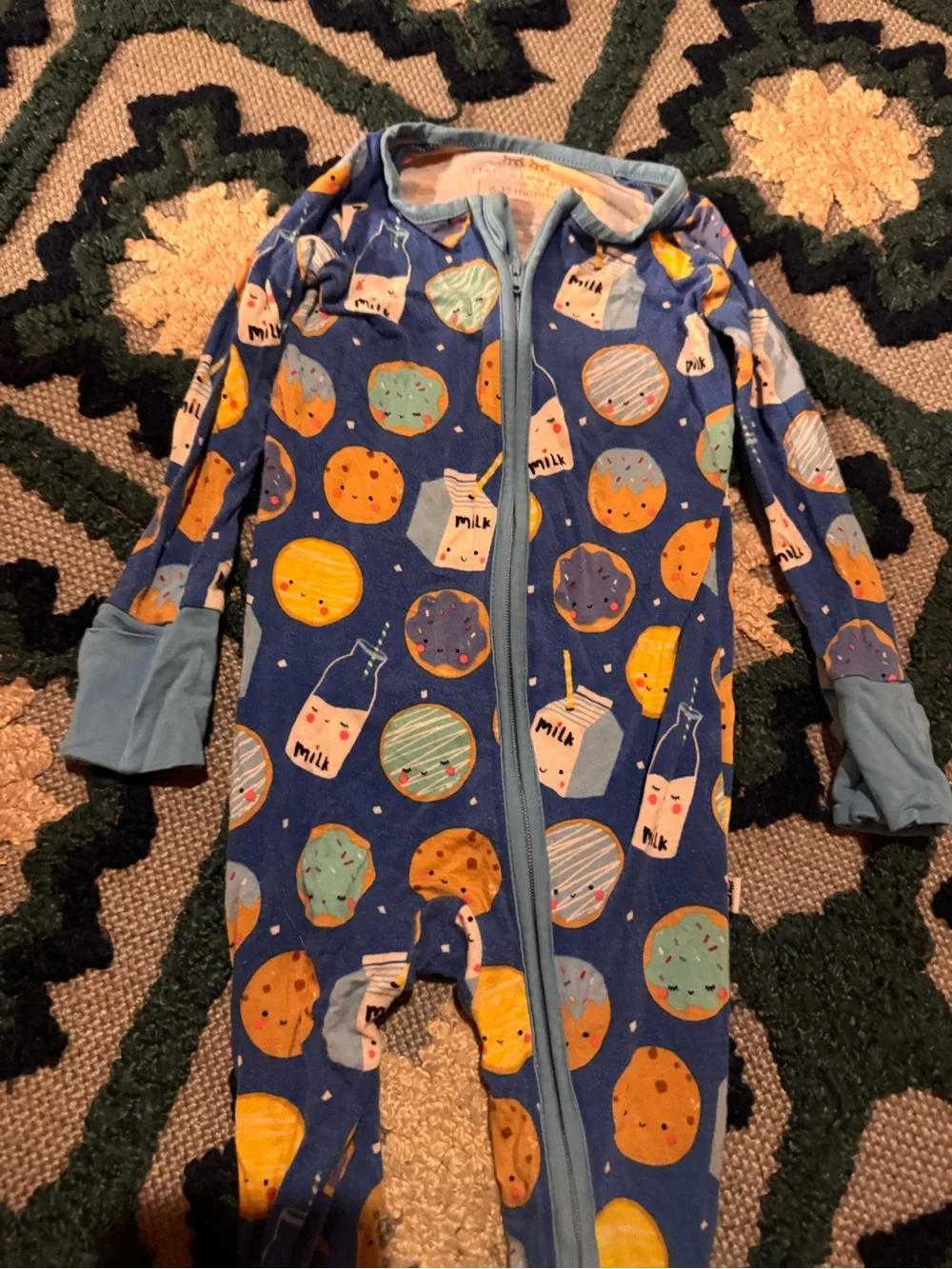 Little sleepies onesie cookies and milk 6-12 months